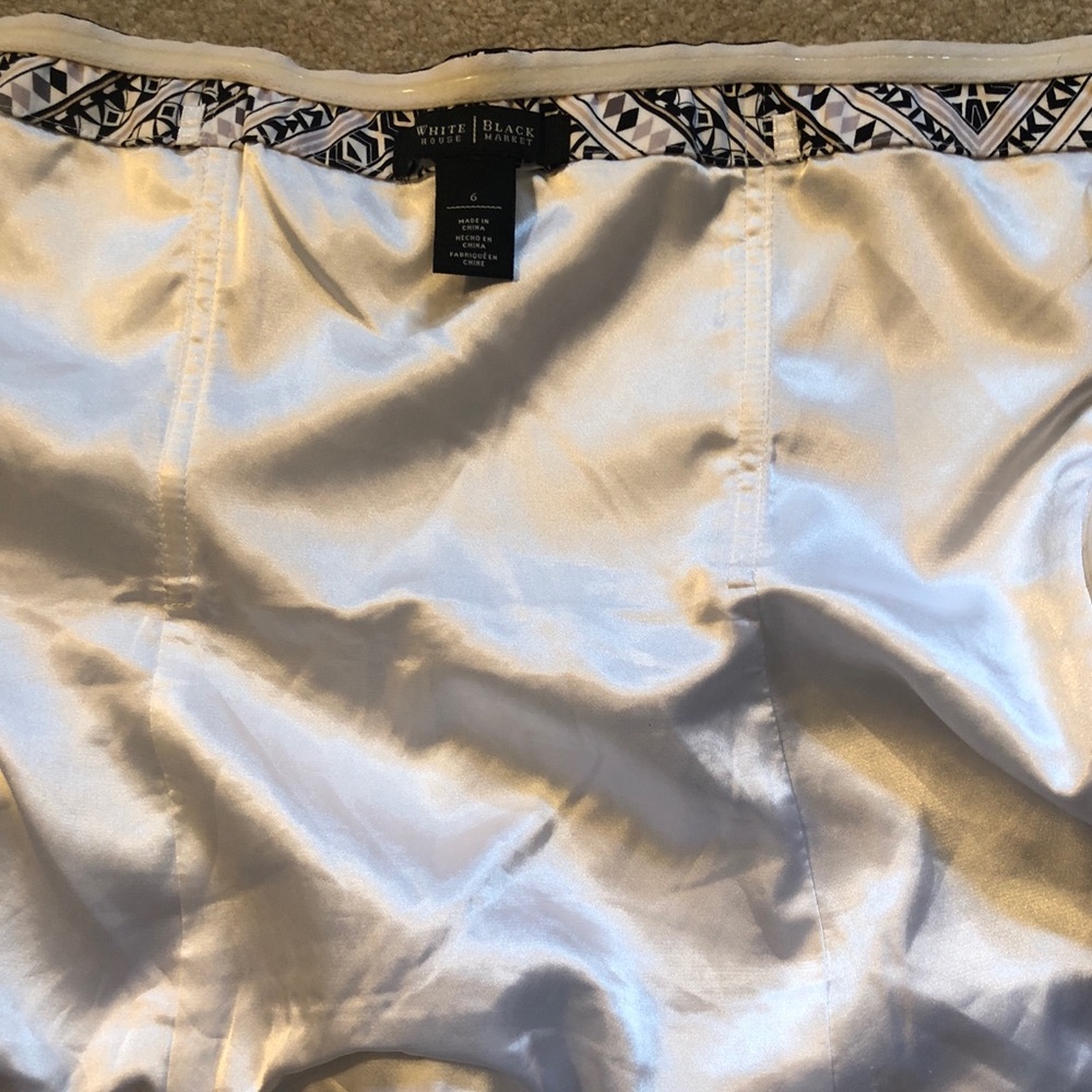 Printed Peplum Strapless Top - Picture 6 of 7
